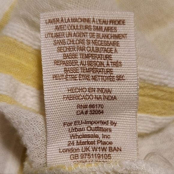 VTG Free People Gauze button top - Picture 8 of 8